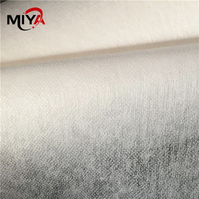 Nylon không dệt Fusible xen kẽ 25gsm Cảm giác mềm mại tay